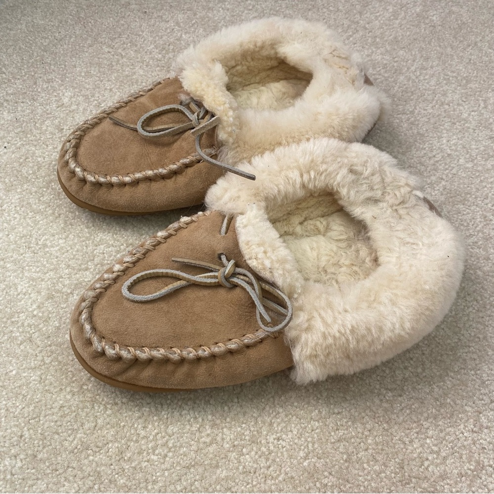 L.L. Bean Wicked Good Moccasins Women’s
